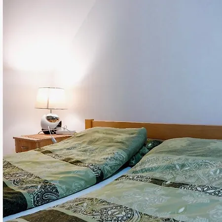 Apartman Zlatno Brdo Apartment *